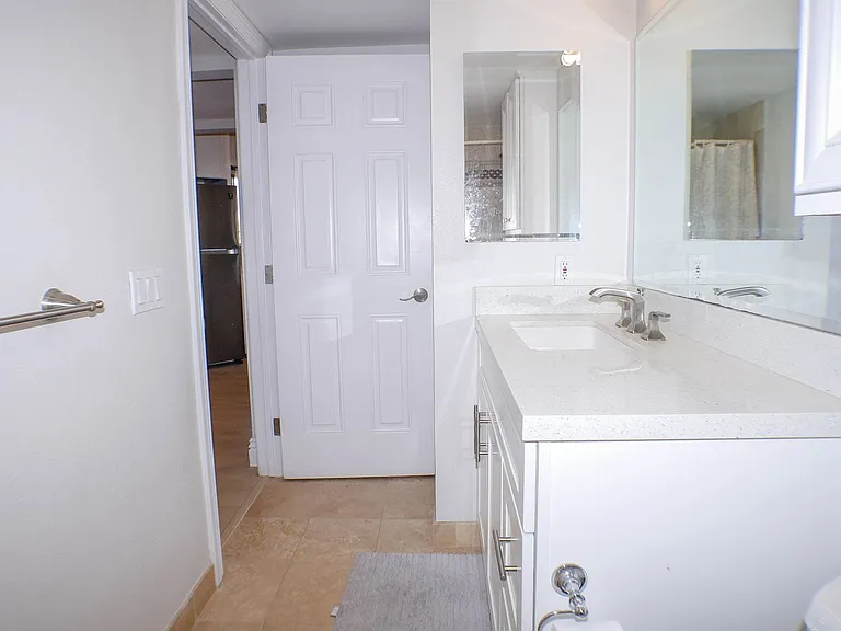7509 Draper Ave #305 — Photo 21