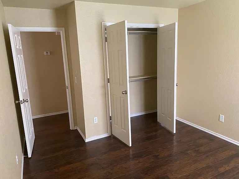 2604 Northern Hills Rd — Photo 44