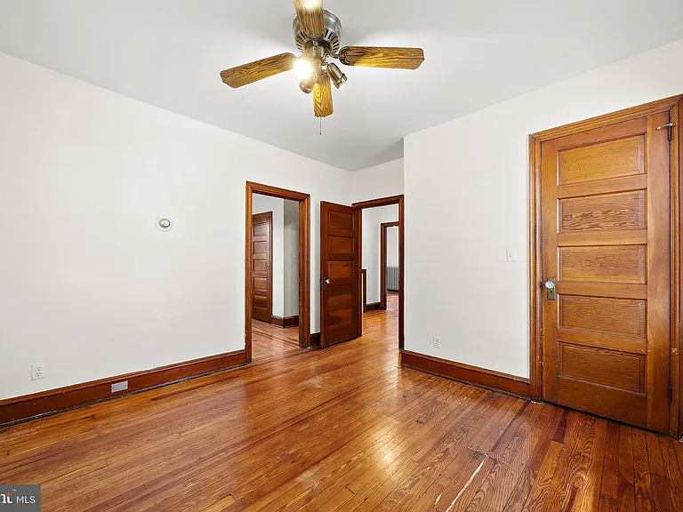 409 W 20th St #2 — Photo 7