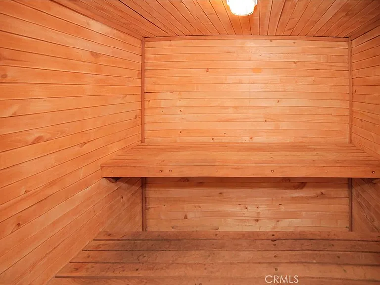 7101 Farralone Ave #147 — Photo 31