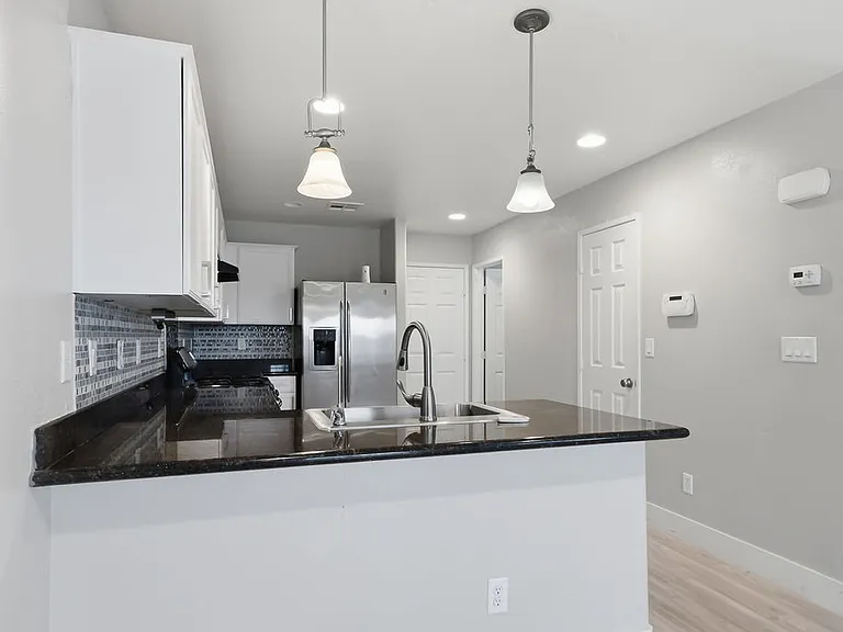 8910 W Marble Light Ave — Photo 11