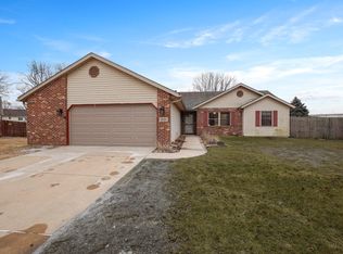 1701 Westfield Ct, Griffith, IN 46319