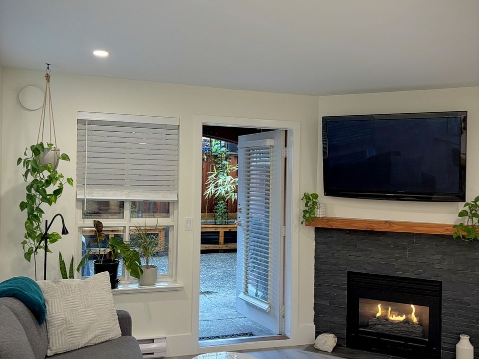 1st image of 130 W 22nd St #102