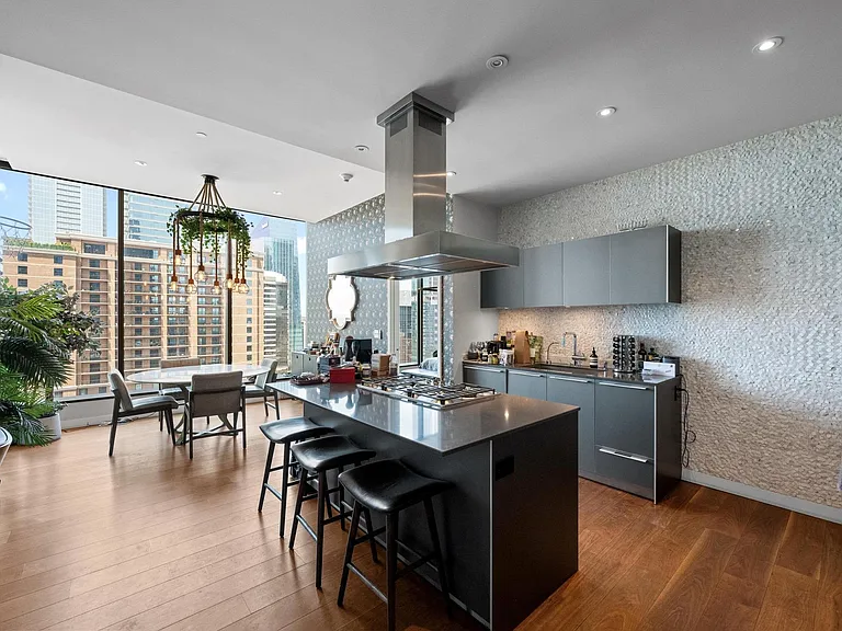 210 Lavaca St #1911 — Photo 6