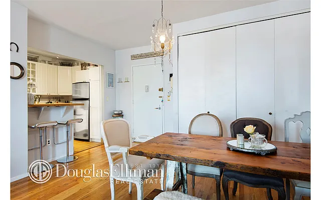 Sold by Douglas Elliman | media 10