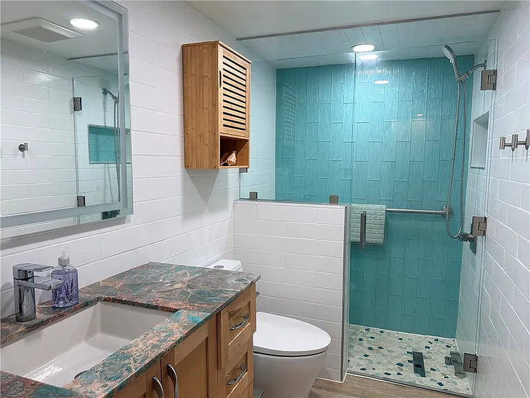 1825 Cobia Dr #103H — Photo 13