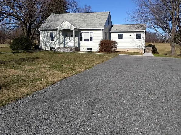 37860 Charles Town Pike, Purcellville, VA 20132