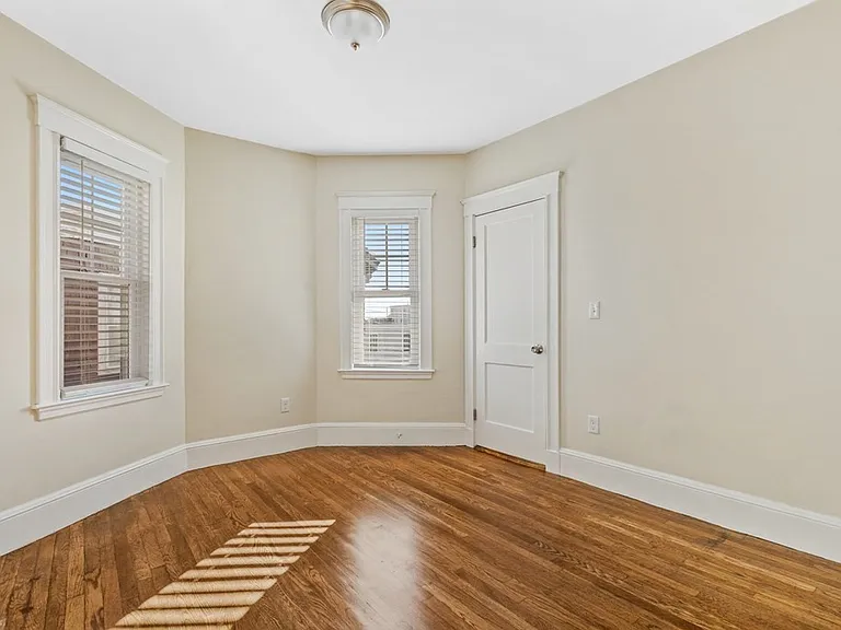 70 Sudan St #3 — Photo 8