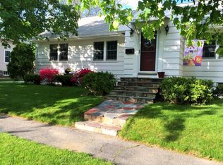 42 Rowena St, Worcester, MA 01606