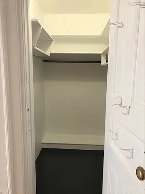 Rented by Dynamik Realty | media 23