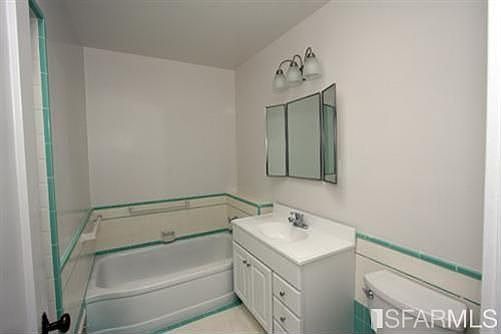 4th image of 2263 43rd Ave