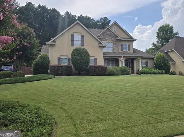 1214 McAllistar Dr, Locust Grove, GA 30248
