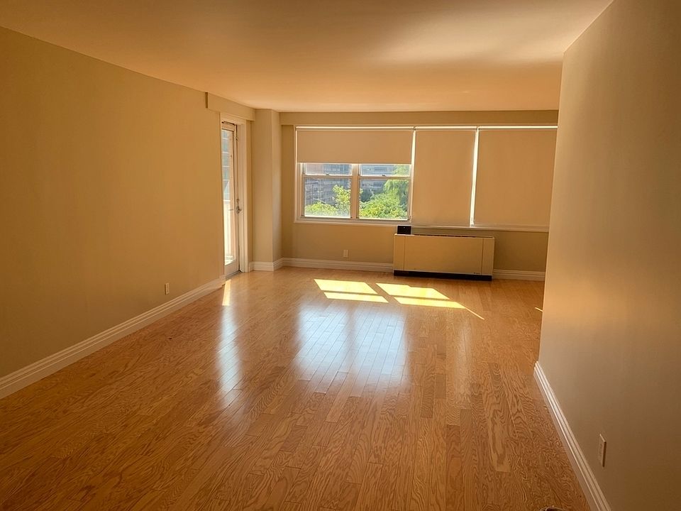 1st image of 251 E 32nd St #5C