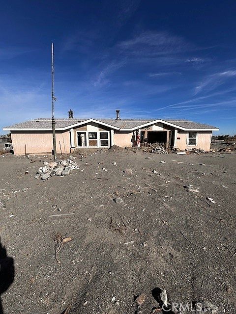 1st image of 2300 Olivera Rd