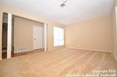 4th image of 6723 Oak Lake Dr
