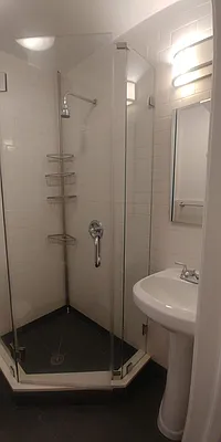 Rented by Rudd Group LTD | media 17