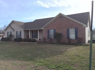 600 Ashbury Cir, Hopkinsville, KY 42240