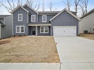 394 Fox Creek Dr, Braselton, GA 30517