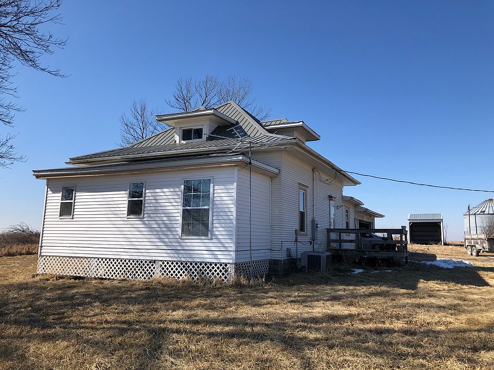 1st image of 3087 M Ave