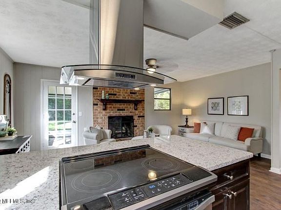 2nd image of 2713 River Oak Dr