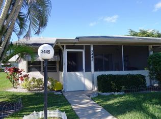 3445 Americo Dr, West Palm Beach, FL 33417