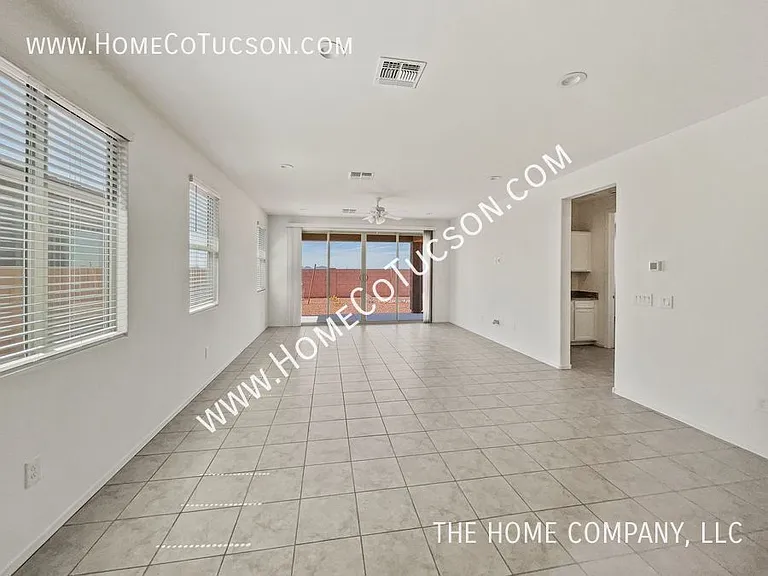 35030 S Stargazer Ave — Photo 4
