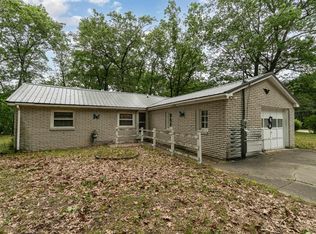 204 Beverly Dr, Prudenville, MI 48651