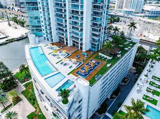 92 SW 3rd St APT 1107, Miami, FL 33130