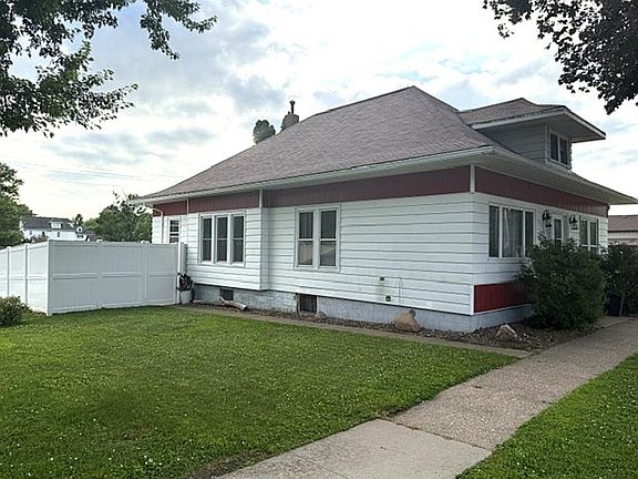 5th image of 504 S 4th St