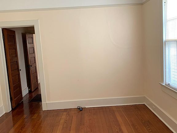4th image of 5526 Camp St