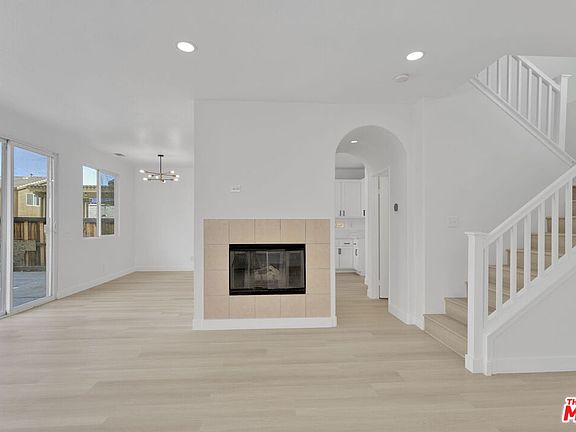 4th image of 14400 Honeyhill St