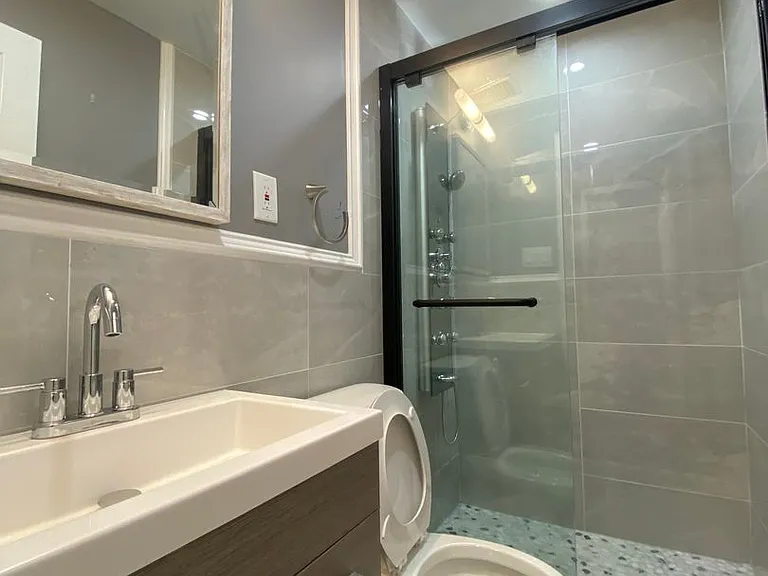 310 Dickinson St — Photo 7