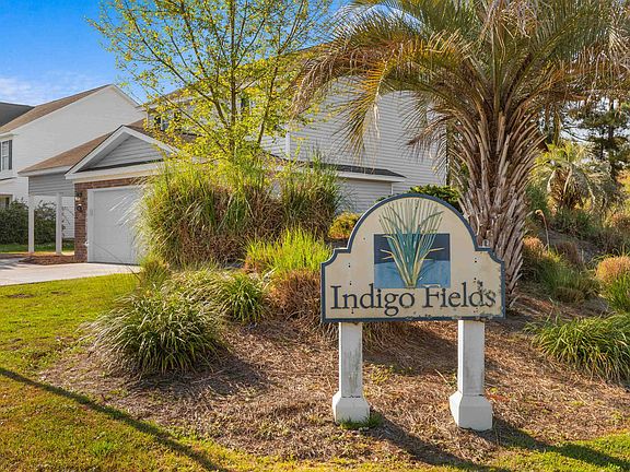 4th image of 104 Molinia Dr.