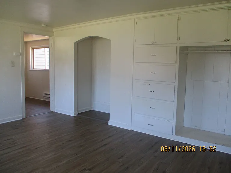 212 N C St — Photo 8