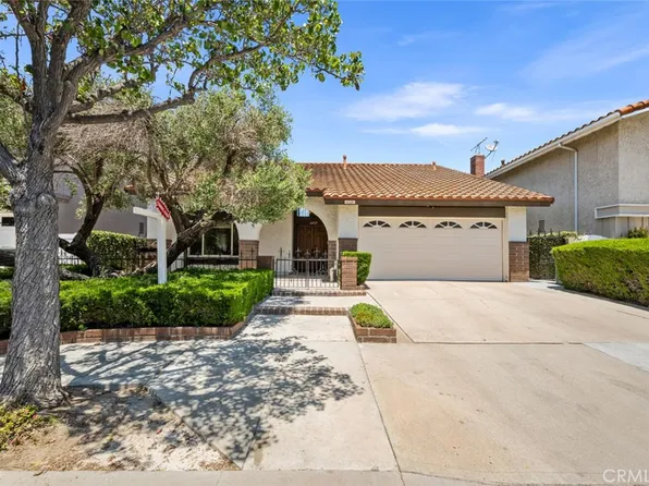 6439 Dominica Ave, Cypress, CA 90630