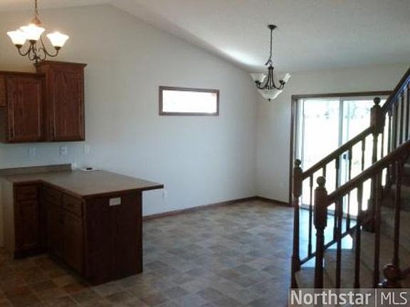 3rd image of 26093 Bluebird Ln