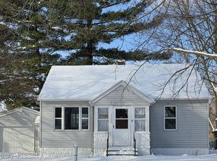 2137 N Main St, Fairgrove, MI 48733