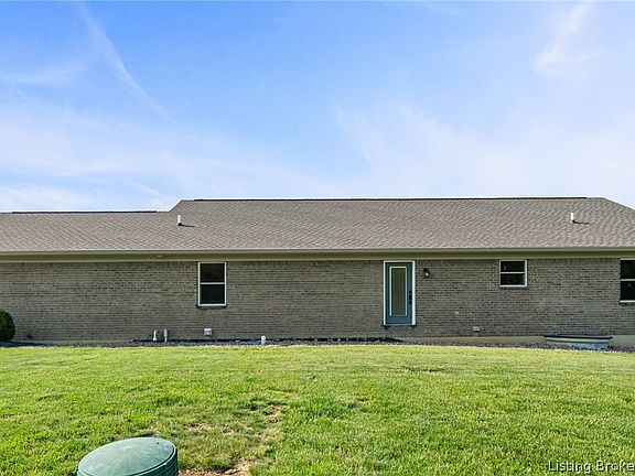 5th image of 1039 E County Road 375 S