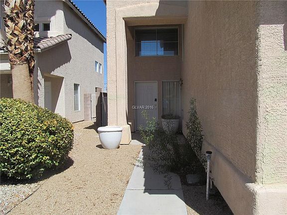 2nd image of 3748 Crest Horn Dr #0