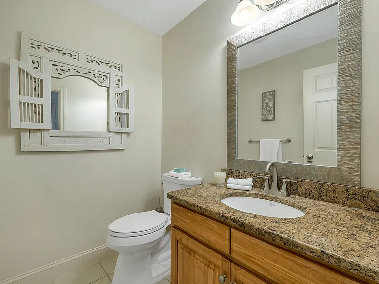 8 Hemlock Ln — Photo 31
