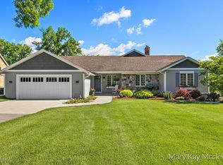 7801 100th St SE, Caledonia, MI 49316