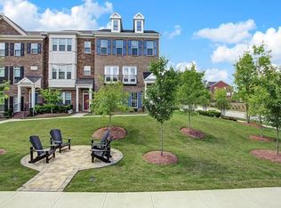 1951 Golden Gate Ln, Decatur, GA 30033