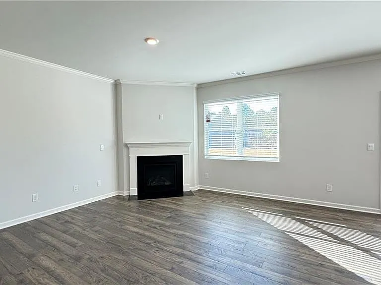841 Highgrove Way — Photo 11