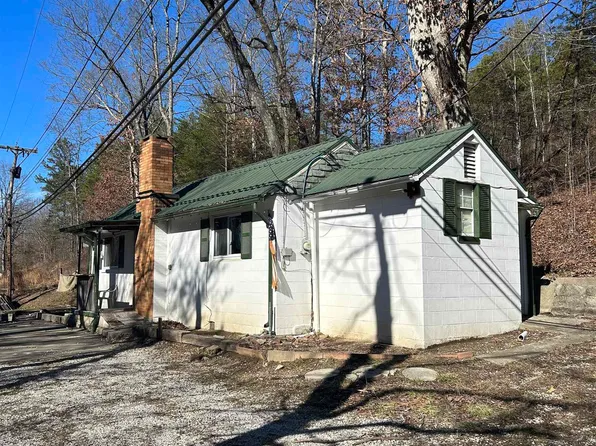 1271 Donta Rd, Ashland, KY 41102