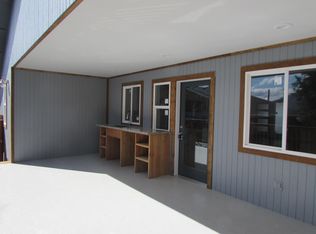 1809 NW Candler Ave, Grants Pass, OR 97526