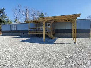 1206 Clay Boyatt Rd, Oneida, TN 37841