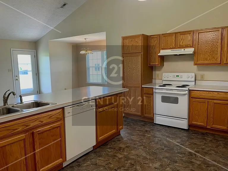 103 Zinfandel Dr — Photo 3