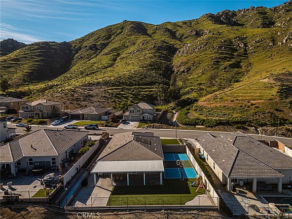 5th image of 20996 Mountain Gate Dr