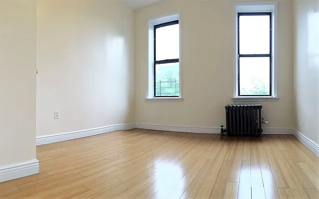 Rented by BRICK & GALO REALTY CORP | media 9