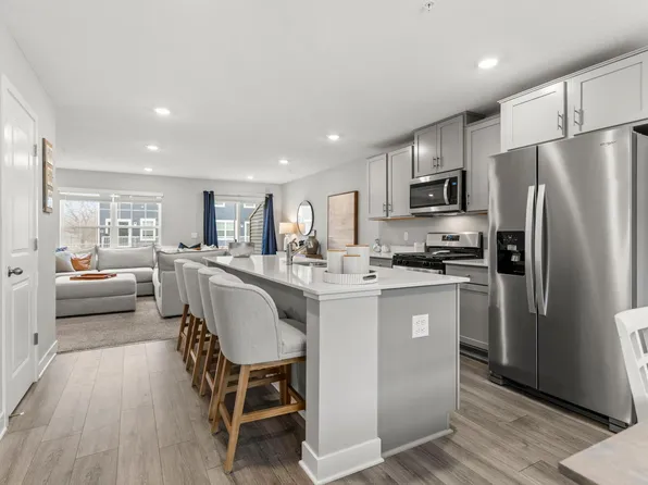 12532 Harpers Ct NE Unit C, Blaine, MN 55449